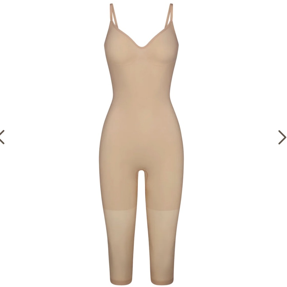 Skims in Color Clay XXS